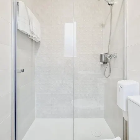 & Kitchen Santutxu 게스트하우스 3*