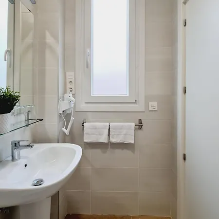 게스트하우스 & Kitchen Santutxu 3*