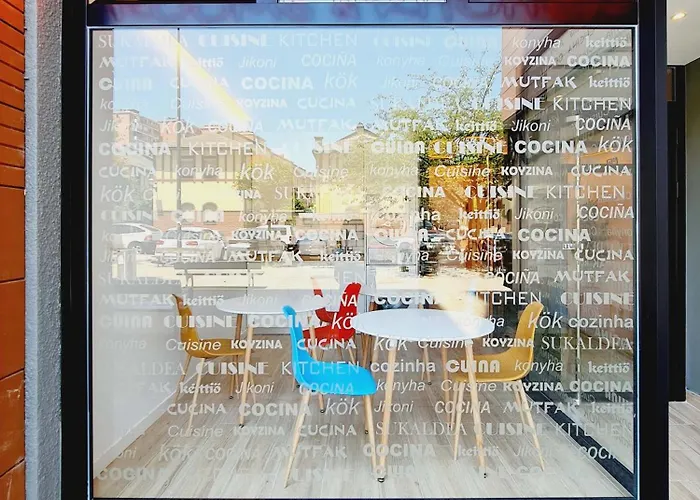 & Kitchen Santutxu Guest house 3*