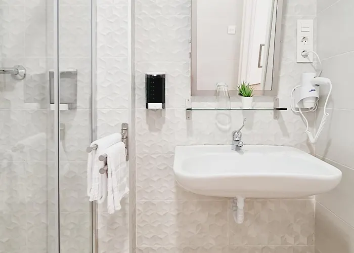 & Kitchen Santutxu Gæstehus